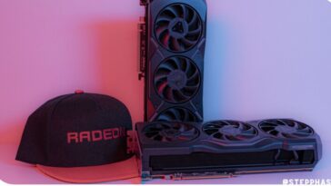 AMD Radeon RX 7900 XTX und AMD Radeon RX 7900 XT