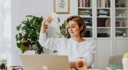 The Beginner's Guide to Earning Money Online: Start Your Journey Today