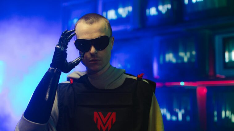 robot humanoid futuristic technology