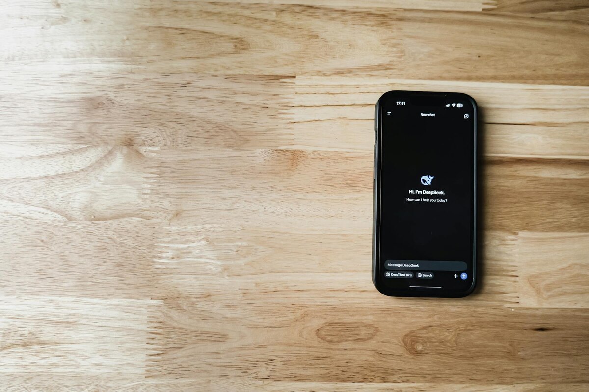 Software Trends: AI Assistants Go Offline, Security Patches Accelerate