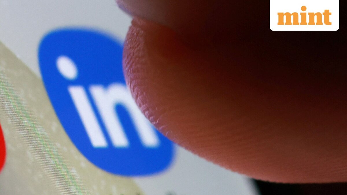 LinkedIn Says AI Isn't the Current Job Killer – Here's the Real Story